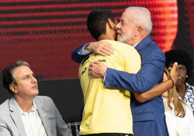 RIO DE JANEIRO (RJ) Brezilya 02 / 04 / 2024. Rio de Janeiro Belediye Başkanı Eduardo Paes ve başkanı Luiz Inacio Lula da Silva, 2 Nisan 2024, IMPA Teknik Üniversitesi 'nin açılışını gerçekleştirdiler.. 