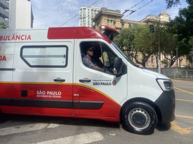 SAO PAULO (SP) Brazil 04 / 02 / 2024 - SAMU ambulansları Sao Paulo şehrinin başkentine, Askeri İnzibattaki mobil acil durum servisini güçlendirmek amacıyla teslim edildi