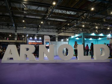 SAO PAULO, Brezilya (SP) - 04 / 06 / 2024 - Sao Paulo 'nun başkenti Expo Center Norte' de bu Cumartesi Arnold Güney Amerika sırasında kalabalık hareketi. En büyük çoklu spor sağlık, sağlık ve refah etkinliği 