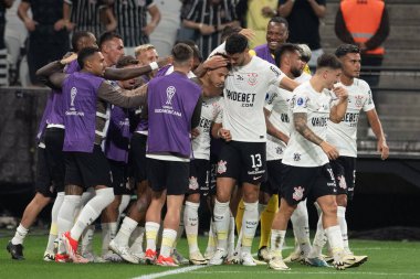 Sao Paulo (SP), Brezilya 04 / 9 / 2024 - SudaMERICANA, Itaquera 'daki Neo Quimica Arena' da CORINTHIANS 'a karşı 9 Nisan 2024 Salı akşamı. 