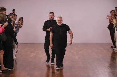 Sao Paulo (SP), Brezilya - 04 / 10 / 2024: SPFWN57 / DESFILE / LINO VILLAVENTURA / SP Lino Villaventura moda gösterisi, 10 Nisan 2024 Çarşamba günü JK Iguatemi 'de gerçekleşecek