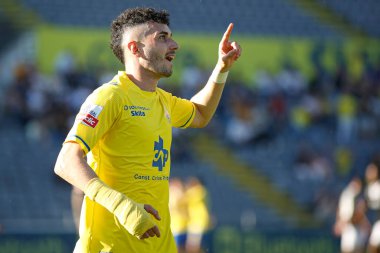 Arouca (PT), 04 / 14 / 2024 - Arouca oyuncusu R.Mujica, Belediye Stadyumu 'nda düzenlenen LIGA PORTUGAL BETCLIC' in 29. turu için geçerli olan Arouca x Boavista arasında oynanan karşılaşmada bir golü kutluyor