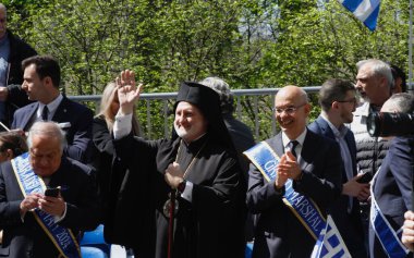 2024, 85. Yunan Bağımsızlık Günü Geçidi. 14 Nisan 2024, New York, ABD: 2024, 85. Yunan Bağımsızlık Günü, New York 'ta 64. ve 79. caddelerde New York Belediye Başkanı Eric Adams' ın eşliğinde 13: 30 'da gerçekleşti.