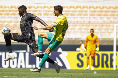 Viseu (PT), 04 / 21 / 2024 - Academico de Viseu x CD Mafra arasındaki maç sırasında Estadio Municipal 'da düzenlenen LIGA PORTUGAL SABSEG' in 30. turu için geçerli olan Academico de Viseu player 