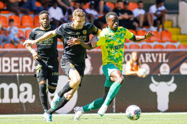 Viseu (PT), 04 / 21 / 2024 - LIGA PORTUGAL SABSEG 'in 30. turu için geçerli olan Academico de Viseu x CD Mafra ile oynanan karşılaşmada Arthur Chaves (ve) Academico de Viseu player