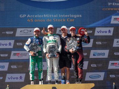 SAO PAULO, Brezilya (SP) - 04 / 21 / 2024 - Sao Paulo 'nun güneyindeki Interlagos Racetrack' te bu Pazar öğleden sonra Stock Car Pro Serisinin üçüncü etabının görüntüsü. Sürücü Gaetano di Mauro sahne birincisi oldu 
