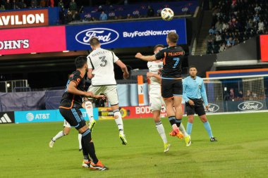 MLS Normal Sezon 2024, Maç 10, NYCFC - DC United, 20 Nisan 2024, Citifield, Queens New York, ABD: Queens, New York 'taki Citifield' da oynanan heyecan verici maçta, NYCFC, DC United ile 2-0 'lık ikna edici bir zafer kazandı.. 