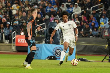 MLS Normal Sezon 2024, Maç 10, NYCFC - DC United, 20 Nisan 2024, Citifield, Queens New York, ABD: Queens, New York 'taki Citifield' da oynanan heyecan verici maçta, NYCFC, DC United ile 2-0 'lık ikna edici bir zafer kazandı.. 