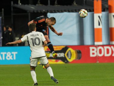 MLS Normal Sezon 2024, Maç 10, NYCFC - DC United, 20 Nisan 2024, Citifield, Queens New York, ABD: Queens, New York 'taki Citifield' da oynanan heyecan verici maçta, NYCFC, DC United ile 2-0 'lık ikna edici bir zafer kazandı.. 