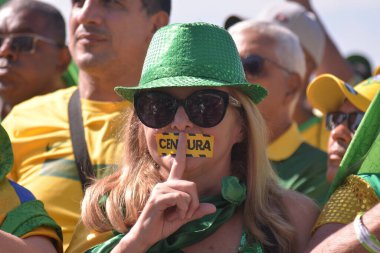 Rio de Janeiro (RJ), Brezilya 04 / 21 / 2024 - Eski cumhurbaşkanı Jair Bolsonaro 'nun (PL) 21 Pazar günü Rio de Janeiro' daki Copacabana plajında düzenlediği gösteri. Eylemin gündeminde demokrasi savunması var.