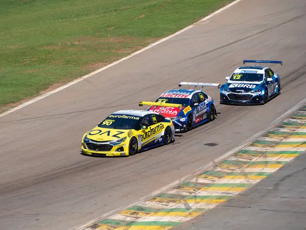 SAO PAULO, Brezilya (SP) - 04 / 21 / 2024 - Sao Paulo 'nun güneyindeki Interlagos Racetrack' te bu Pazar öğleden sonra Stock Car Pro Serisinin üçüncü etabının görüntüsü. Sürücü Gaetano di Mauro sahne birincisi oldu 