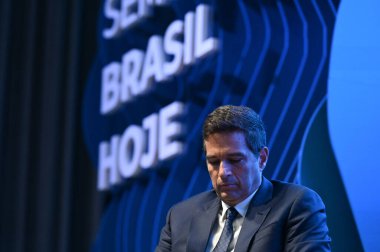 Brasil Hoje Semineri, 22 Nisan 2024 Pazartesi günü Sao Paulo 'nun güneyindeki Tangara Sarayı' nda Esfera Brasil grubu tarafından düzenlendi.