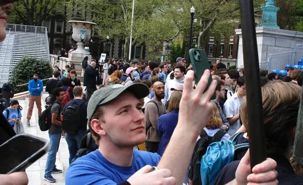 Speaker Mike Johnson Visits Columbia University New York Israel Protest — Stock Photo, Image