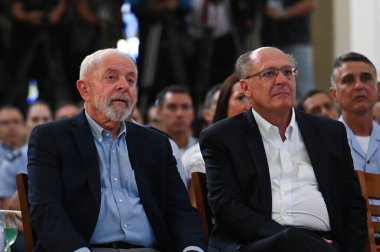 SAO JOSE DOS CAMPOS (SP) 04 / 26 / 2024 - Cumhurbaşkanı Luiz Inacio Lula da Silva ve başkan yardımcısı Geraldo Alckmin Havacılık Teknoloji Enstitüsü 'nün (ITA) tesislerini ziyaret ettiler). 