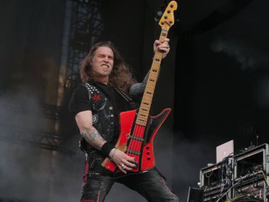 SAO PAULO, Brezilya 04 / 27 / 2024 - Hammerfall, 27 Nisan 2024 Cumartesi günü Sao Paulo 'nun batı tarafındaki Latin Amerika Anıtı' nda düzenlenen Yaz Esintisi Festivali 'nin ikinci gününde sahne aldı..