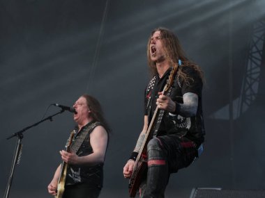 SAO PAULO, Brezilya 04 / 27 / 2024 - Hammerfall, 27 Nisan 2024 Cumartesi günü Sao Paulo 'nun batı tarafındaki Latin Amerika Anıtı' nda düzenlenen Yaz Esintisi Festivali 'nin ikinci gününde sahne aldı..