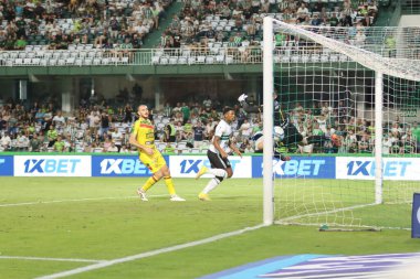 CURITIBA (PR) 04 / 28 / 2024 Bu pazar Curitiba 'da düzenlenen 2024 Brezilya Şampiyonası için geçerli olan Coritiba ile the the the the the Orange of Coritiba arasında oynanan maçta, 28.. 