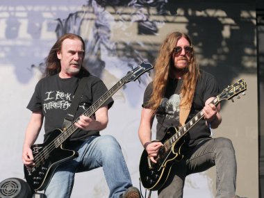 SAO PAULO, Brezilya 04 / 28 / 2024 - Carcas grubu, Sao Paulo 'nun batı tarafındaki Memorial da America Latina' da düzenlenen Yaz Esintisi Festivali 'nin son gününde bu Pazar, 28 Nisan 2024. 