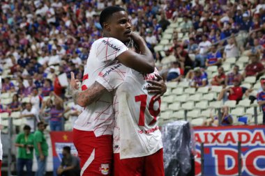 ForTALEZA (CE), 04 / 28 / 2024 Oyuncu Eduardo Sasha, Fortaleza ve Bragantino arasında oynanan 2024 Brezilya Şampiyonası Serie A 'nın 3. turu için geçerli olan maçta golünü kutluyor.