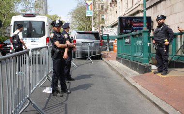 Kolombiya Üniversitesi Kampüsü 'nde İsrail karşıtı protesto ve kampa son teslim tarihi verildi. 29 Nisan 2024, New York, ABD: Çok sayıda Kolombiya Üniversitesi öğrencisi, özgür Filistin ve Siyonist işgalden kurtulmak istiyor.