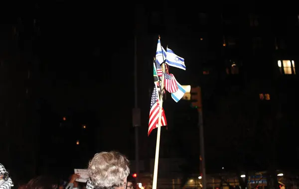 Полиция Нью Йорка Вошла Кампус Колумбийского Университета Подавила Антиизраильских Протестующих — стоковое фото