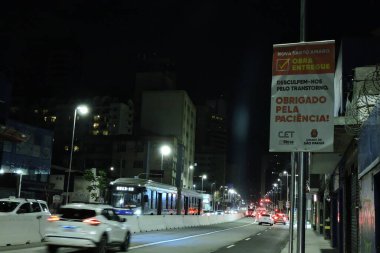 Sao Paulo (SP), 04.30.2024 - The city of Sao Paulo handed over the first part of the works on the new Avenida Santo Amaro. The works included modernizing lighting, widening the avenue and new bus stops.  clipart