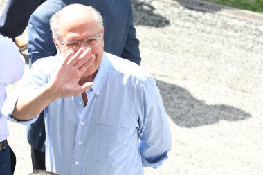 Sao Paulo (SP), 01 / 05 / 2024 - Brezilya Cumhuriyeti Başkanı Luiz Inacio Lula da Silva (PT), yardımcısı Geraldo Alckmin (PSB) ile birlikte Neo Quimica Arena 'nın çimlerini ziyaret etti. 