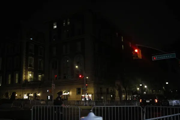 Polizia New York Entrata Nel Campus Della Columbia University Bloccato — Foto Stock