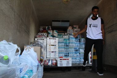 CURITIBA (PR), 05 / 05 / 2024 Brezilya Serisinin 5. turu için geçerli olan Vasco ile Athletico PR maçı öncesinde Rio Grande do Sul sakinlerine yardım kampanyası 