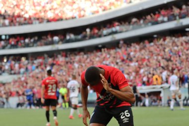 CURITIBA (PR), 05 / 05 / 2024 Oyuncu Erick, Ligga Arena 'da oynanan 5. Brezilya Serisi A Şampiyonası' nda Vasco 'ya karşı oynanan Athletico PR karşılaşmasında golünü kutluyor.  