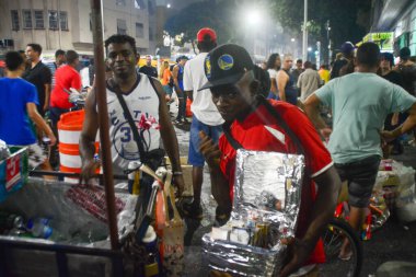 Rio de Janeiro (RJ), Brezilya 05 / 04 / 2024 Cumartesi gecesi (4) pop kraliçesi olarak kabul edilen şarkıcı Madonna, kariyerinin en büyük gösterisini sergiledi. Sunum Copacabana plajında yapılacak. 