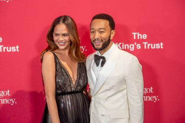 2 Mayıs 2024, New York, ABD: Chrissy Teigen ve John Legend, 2 Mayıs 2024 'te New York' ta bulunan Cipriani South Street 'teki King' s Trust Global Gala 2024 'e katıldılar.. 