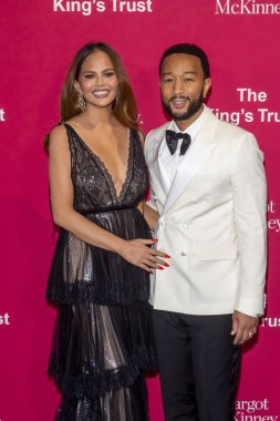 2 Mayıs 2024, New York, ABD: Chrissy Teigen ve John Legend, 2 Mayıs 2024 'te New York' ta bulunan Cipriani South Street 'teki King' s Trust Global Gala 2024 'e katıldılar.. 