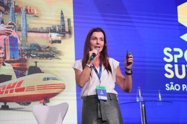 Sao Paulo (SP), 05 / 07 / 2024 Panel Modelleri ve Spor Sponsorlukları, DHL Express pazarlama müdürü Cinthia Katachinsky 'nin katılımıyla Adauto Gudin arabuluculuğuyla