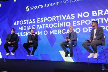 Sao Paulo (SP), 05 / 07 / 2024 Panel Sports in Brazil: medya ve spor sponsorluğu, Felipe Soalheiro 'nun DPZ iş direktörü Mauricio Portela' nın katılımıyla bahis piyasasını yürütüyor