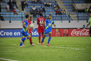 CARACAS (VE), 04 / 08 / 2024-Rayo Zuliano oyuncuları, Copa Sudamericana 'nın grup safhasının dördüncü turu için geçerli olan Rayo Zuliano ve Athletico Paranaense arasında oynanan karşılaşmada bir golü kutladılar.. 