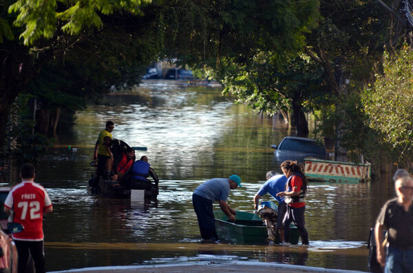Volunteer work to support rain victims in Porto Alegre, Rio Grande do Sul (RS), 05/09/2024 Volunteer work in the North Zone and South Zone of the municipality of Porto Alegre, Thursday (9). 