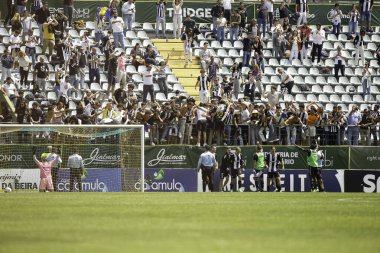 Tondela (PT), 05 / 12 / 2024 - CD Nacional oyuncuları, Liga Portugal Sabseg 'in 33. turu için geçerli olan CD Tondela ve CD Nacional arasındaki maç sonrasında takımın zaferini kutladılar 