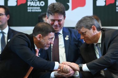 Sao Paulo (SP), 05 / 10 / 2024 - Sao Paulo Tarcisio de Freitas Valisi Artur Jose Dian, Sao Paulo eyaleti sivil polisi genel temsilcisi, 4017 yeni Sivil Polis ajanının göreve başlama törenine katıldı