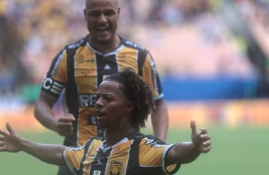 Manaus (AM), 11 / 05 / 2024 - CHAMPIONSHIES B / AMAZONAS / SANTOS - Amazonas 'tan Enio, Amazonas FC ve Santos arasında oynanan ve Brezilya Şampiyonası Serisi B 2024' ün 4. turunda geçerli olan maçta attığı golü kutluyor.