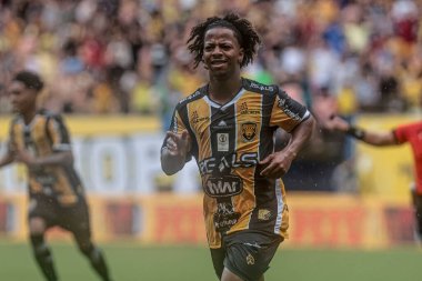 Manaus (AM), 11 / 05 / 2024 - CHAMPIONSHIES B / AMAZONAS / SANTOS - Amazonas 'tan Enio, Amazonas FC ve Santos arasında oynanan ve Brezilya Şampiyonası Serisi B 2024' ün 4. turunda geçerli olan maçta attığı golü kutluyor.