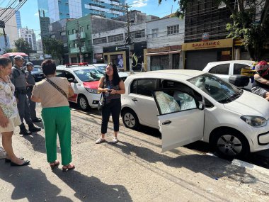Sao Paulo (SP), 05 / 12 / 2024 - Sao Paulo şehrinde yayalara ve araçlara saldıran ve Rua da Gloria 'da saldırıya uğrayan ve 12 Mayıs Pazar günü cep telefonu çalınan fotoğraf sürücüsünde cep telefonlarına saldıran ROBERY / CELL Telefon / SP - Anime çetesi
