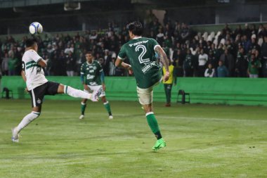 CURITIBA (PR), 05 / 14 / 2024 - FOOTBALL / BRAZILIAN SERIES B / CORITIBA / GUARANI Coritiba ile Guarani arasındaki maç sırasında Heitor Brezilya B Serisi Şampiyonası 'nın 5. turu için geçerli, Pazartesi gecesi Couto Pereira' da