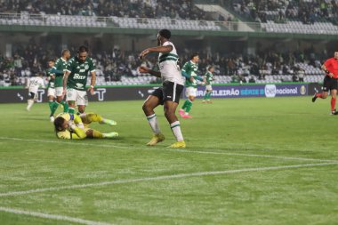 CURITIBA (PR), 05 / 14 / 2024 - FOOTBALL / BRAZILIAN SERIES B / CORITIBA / GUARANI Attım, Coritiba ile Guarani arasında oynanan maç sırasında Brezilya B Serisi Şampiyonası 'nın 5. turu için geçerli, 14 Mayıs 2024 tarihinde Couto Pereira' da