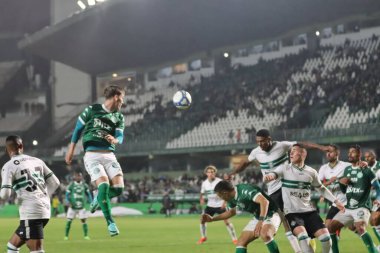CURITIBA (PR), 05 / 14 / 2024 - FOOTBALL / BRAZILIAN SERIES B / CORITIBA / GUARANI Attım, Coritiba ile Guarani arasında oynanan maç sırasında Brezilya B Serisi Şampiyonası 'nın 5. turu için geçerli, 14 Mayıs 2024 tarihinde Couto Pereira' da