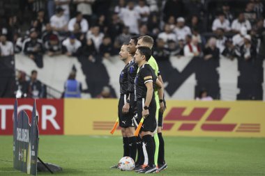 Sao Paulo (SP), 05 / 14 / 2024 FOOTBALL / SOUTH AMERİKAN / CORINTHIANS / ARGENTINOS / SP Hakem: Felipe Gonzalez ve asistanlar Jose Retamal ve Carlos Poblete arasında oynanan Arjantinli Juniors maçında