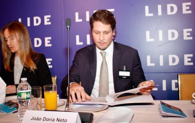 New York (ABD), 05 / 14 / 2024: Lide Brazil Investment Forum sırasında Lide Group of Business Leaders tarafından düzenlenen Sao Paulo eyaletinin eski valisi Joao Doria 'nın oğlu Joao Doria Neto. 