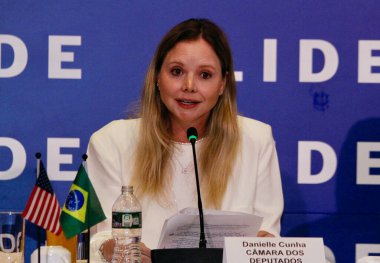 New York (ABD), 05 / 14 / 2024: Lide Brazil Yatırım Forumu sırasında Rio de Janeiro eyaletinin Uniao Brasil partisine bağlı federal milletvekili Danielle Cunha. 