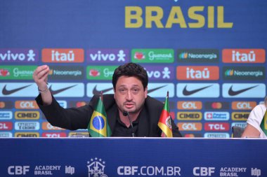 Rio de Janeiro (RJ), 05 / 10 / 2024: Teknik direktör Arthur Elias, Brezilya Futbol Konfederasyonu 'nun (CBF) genel merkezinde bu Cuma günü Jamaika' ya karşı oynanan müttefik bayanlar takımına çağrıda bulundu.). 