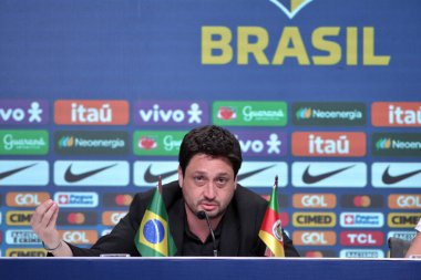 Rio de Janeiro (RJ), 05 / 10 / 2024: Teknik direktör Arthur Elias, Brezilya Futbol Konfederasyonu 'nun (CBF) genel merkezinde bu Cuma günü Jamaika' ya karşı oynanan müttefik bayanlar takımına çağrıda bulundu.). 